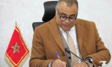 الدورة الخريفية 2021/2022 وبرمجة الإمتحانات وحيثيات إلغاء مباراة توظيف أستاذ التعليم العالي بكلية الحقوق بمكناس