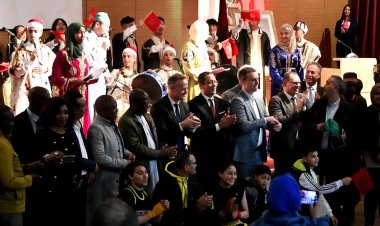 لوحات فنية من التراث المغربي والعالمي بأصوات ورقصات تلاميذ مديرية فاس بأكاديمية جهة فاس مكناس