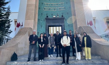 المحكمة الإدارية بفاس تنفتح على الجامعات وتستقبل طلبة ماستر الدستور والحكامة المالية بكلية الحقوق بظهر المهراز