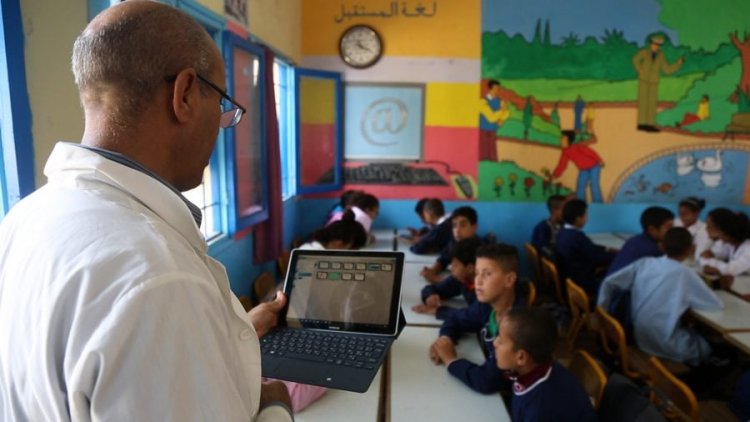 30 ألف تلميذ و100 مدرسة قروية : المغرب يطلق المرحلة الثانية من الأقسام المتصلة دير يديك لتعميم الرقمنة التعليمية