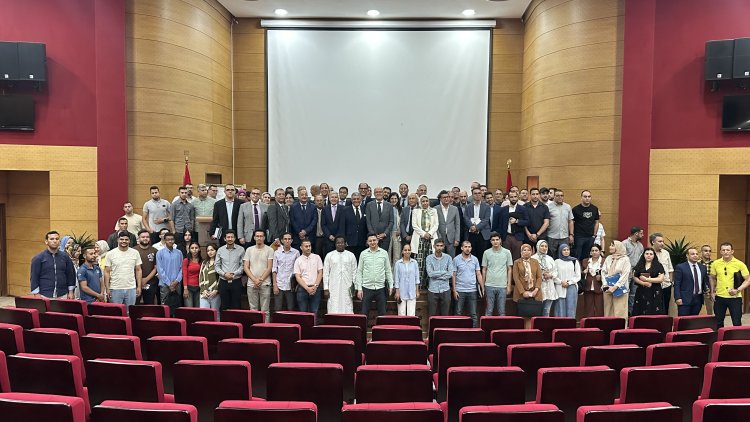 Pensée constitutionnelle marocaine : l’USMBA de Fès rend un hommage vibrant aux bâtisseurs du savoir juridique