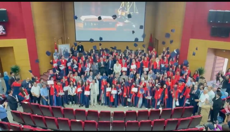 فاس تحتفي بتميزها الجامعي:  لحظة وفاء واعتراف في رحاب كلية الحقوق بجامعة سيدي محمد بن عبد الله