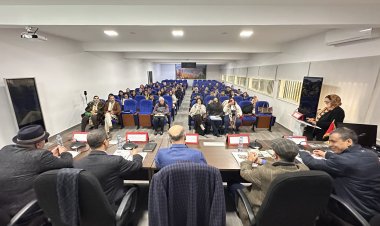 Quand le verbe devient image : à la FLSH Dhar ElMehraz, CREDIF célèbre l’art comme pensée vivante